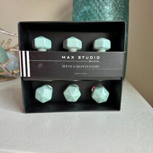 Max Studio Beachy Blue Ceramic Drawer/Cabinet Knobs